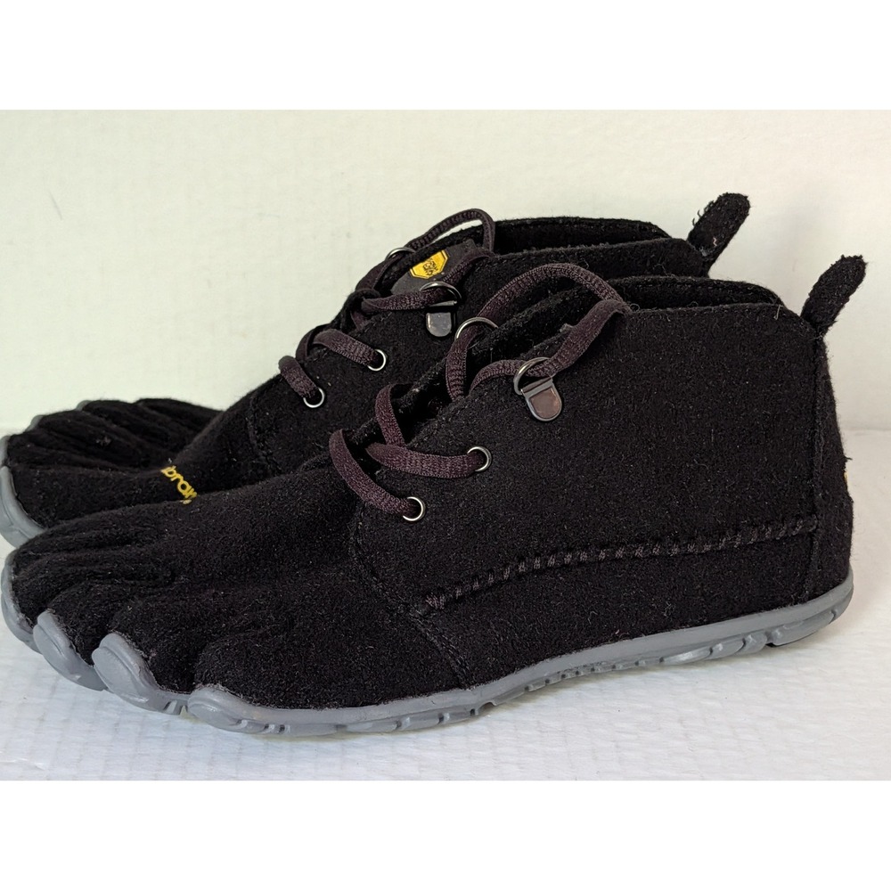 Vibram FiveFingers Trek Ascent Insulated Black Women's Size 38 US Women's 7.5–8